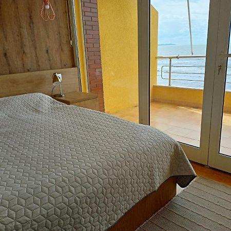 Apartman Dagmar Durrës Extérieur photo
