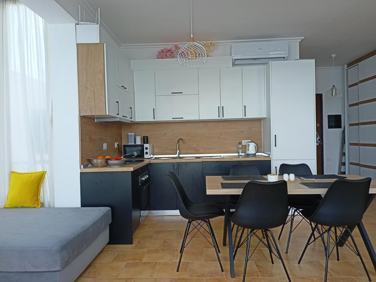 Apartman Dagmar Durrës Extérieur photo